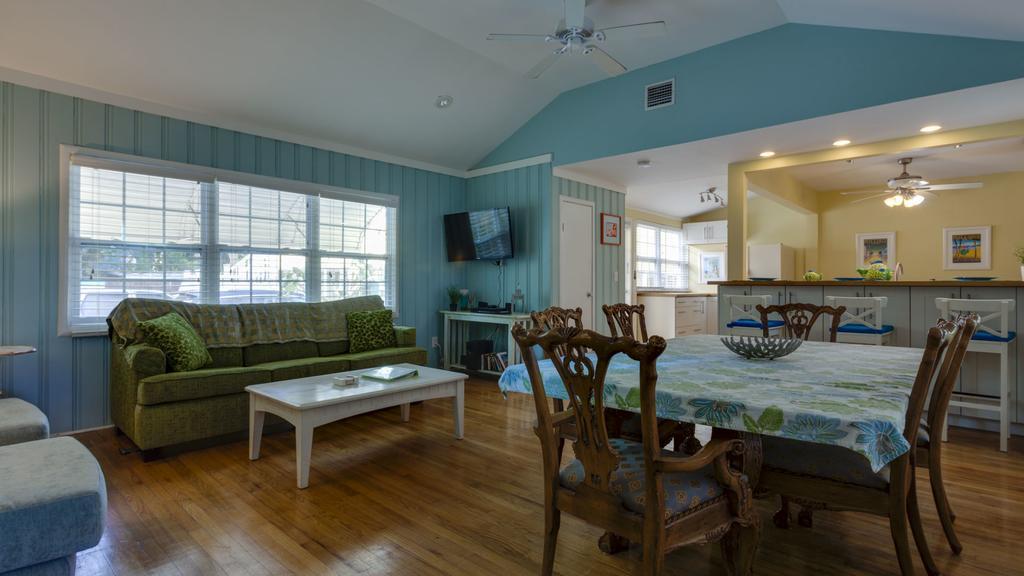 Pag Beachhouse Rentals 세인트피트비치 외부 사진